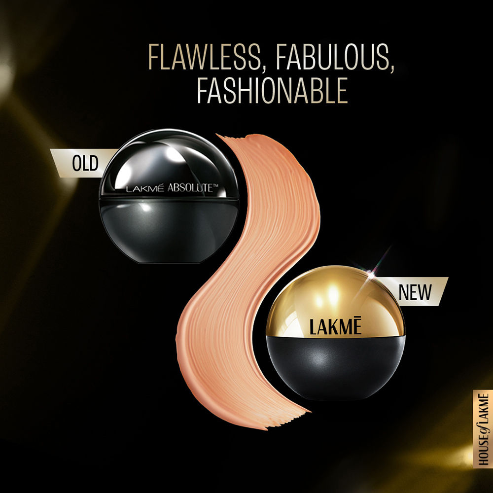 Lakme Xtraordin-Airy Mattereal Mousse Foundation, Matte Finish, With SPF8