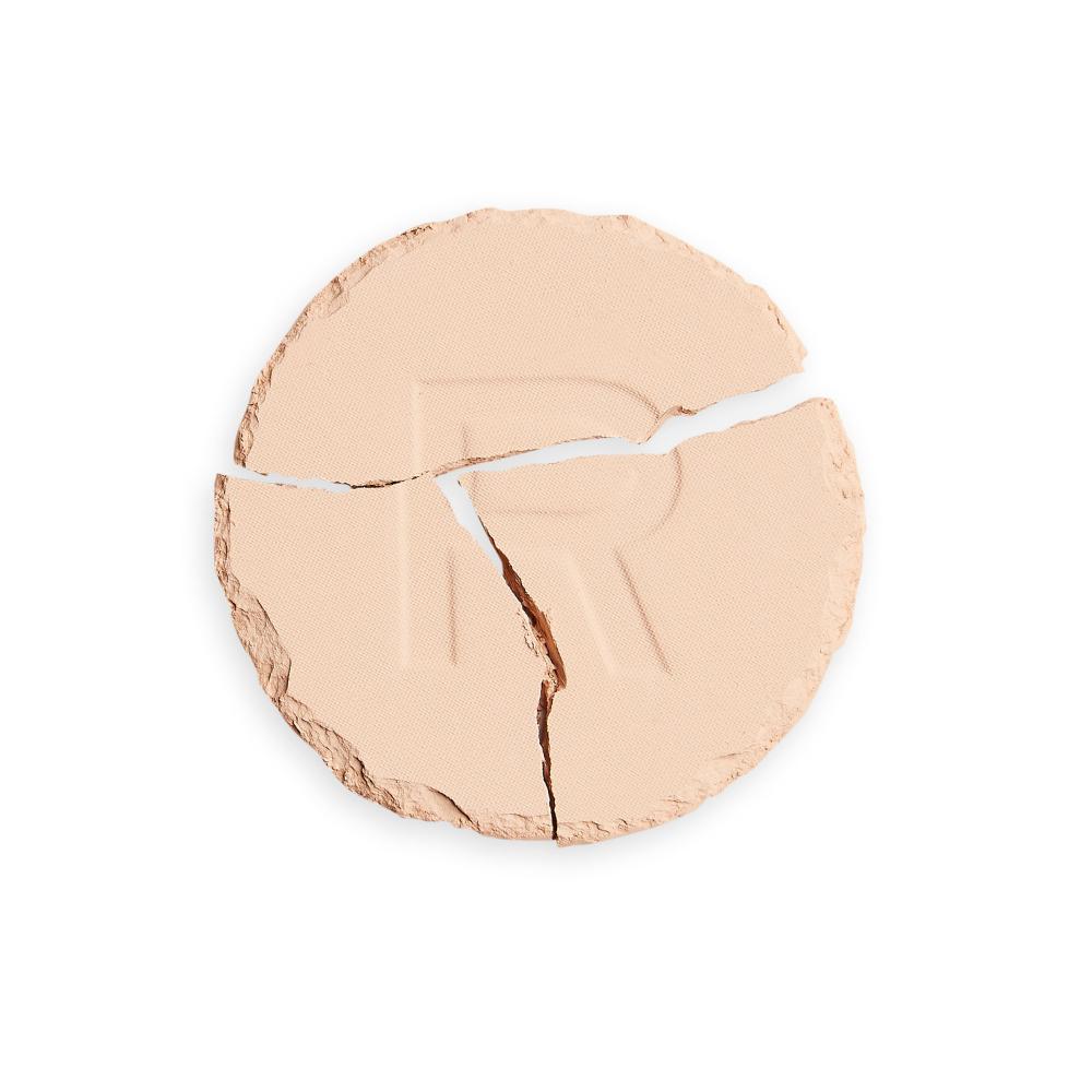 Makeup Revolution Conceal & Define Powder Foundation