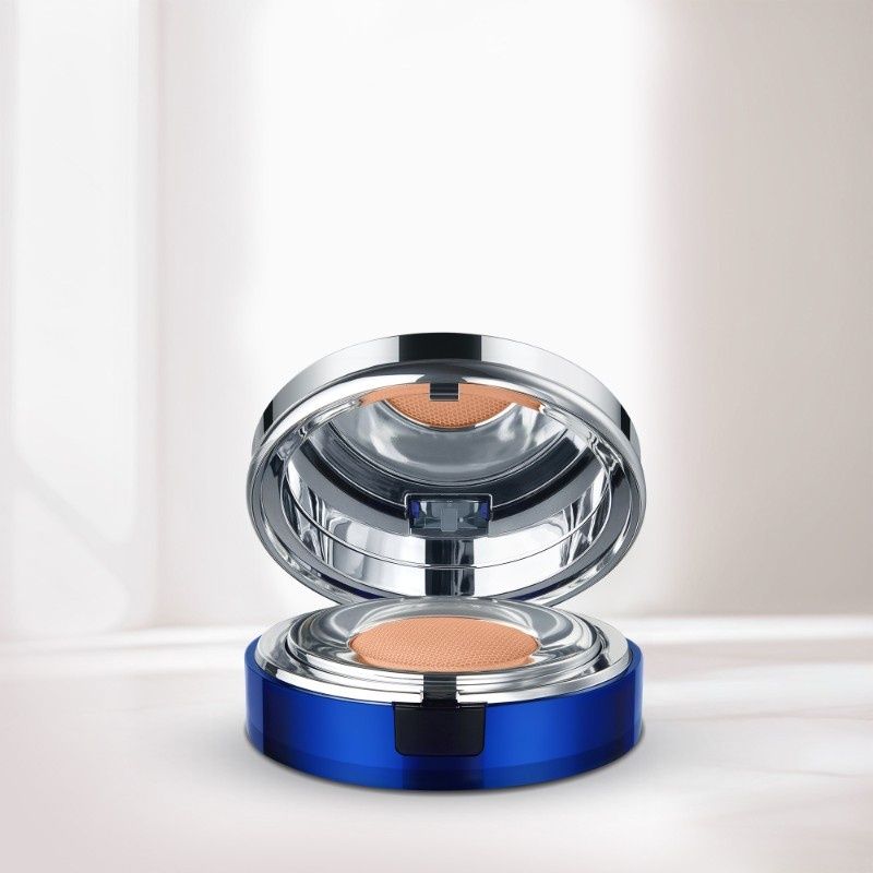 La Prairie Skin Caviar Essence-In-Foundation SPF 25