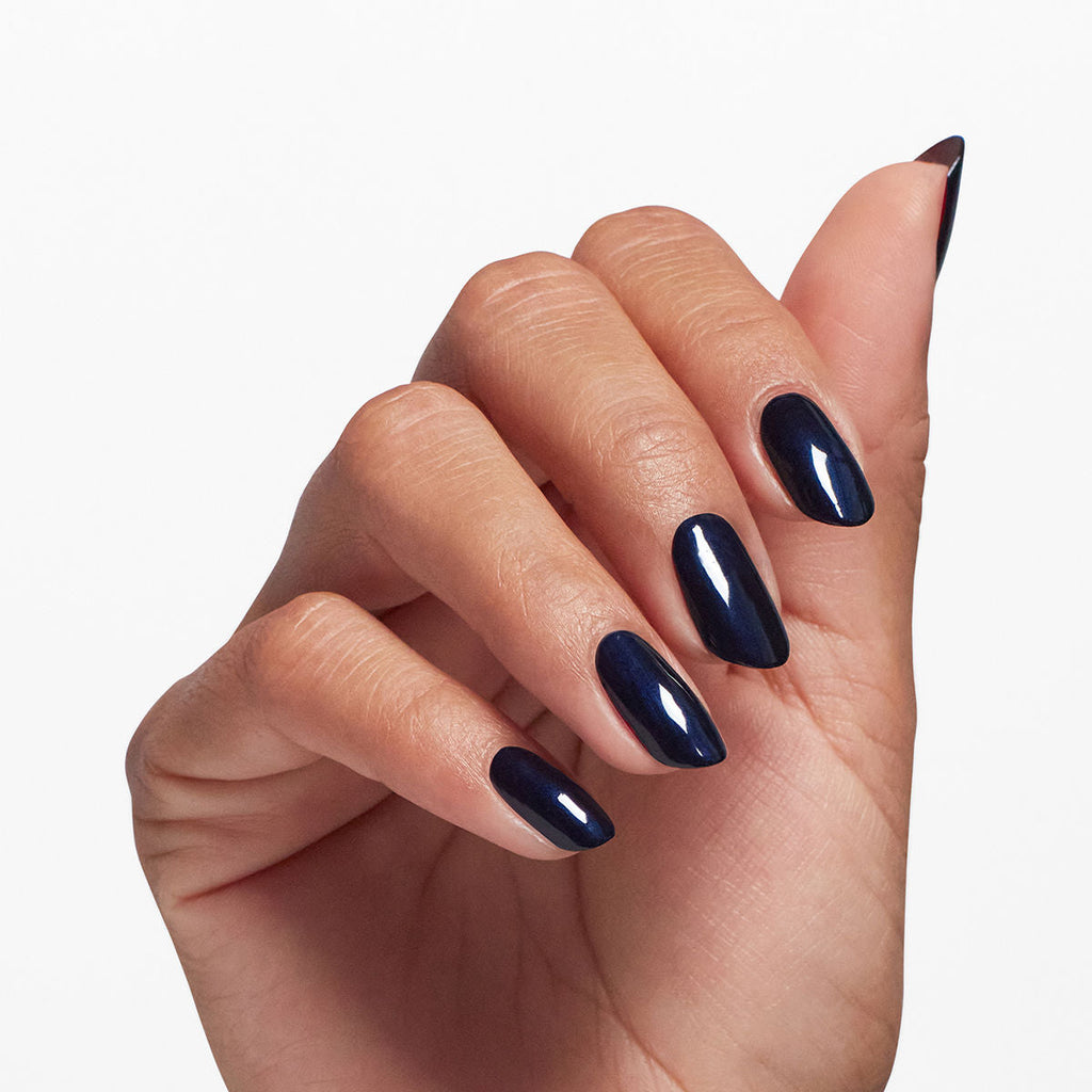 O.P.I Nail Envy Nail Strengthener + Color Nail Polish