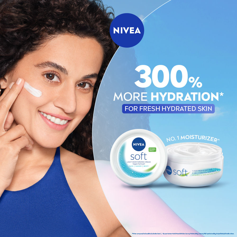 NIVEA Soft Vit E Light Non Sticky Face Moisturiser Cream Fresh & Hydrated Skin For All Skin Types