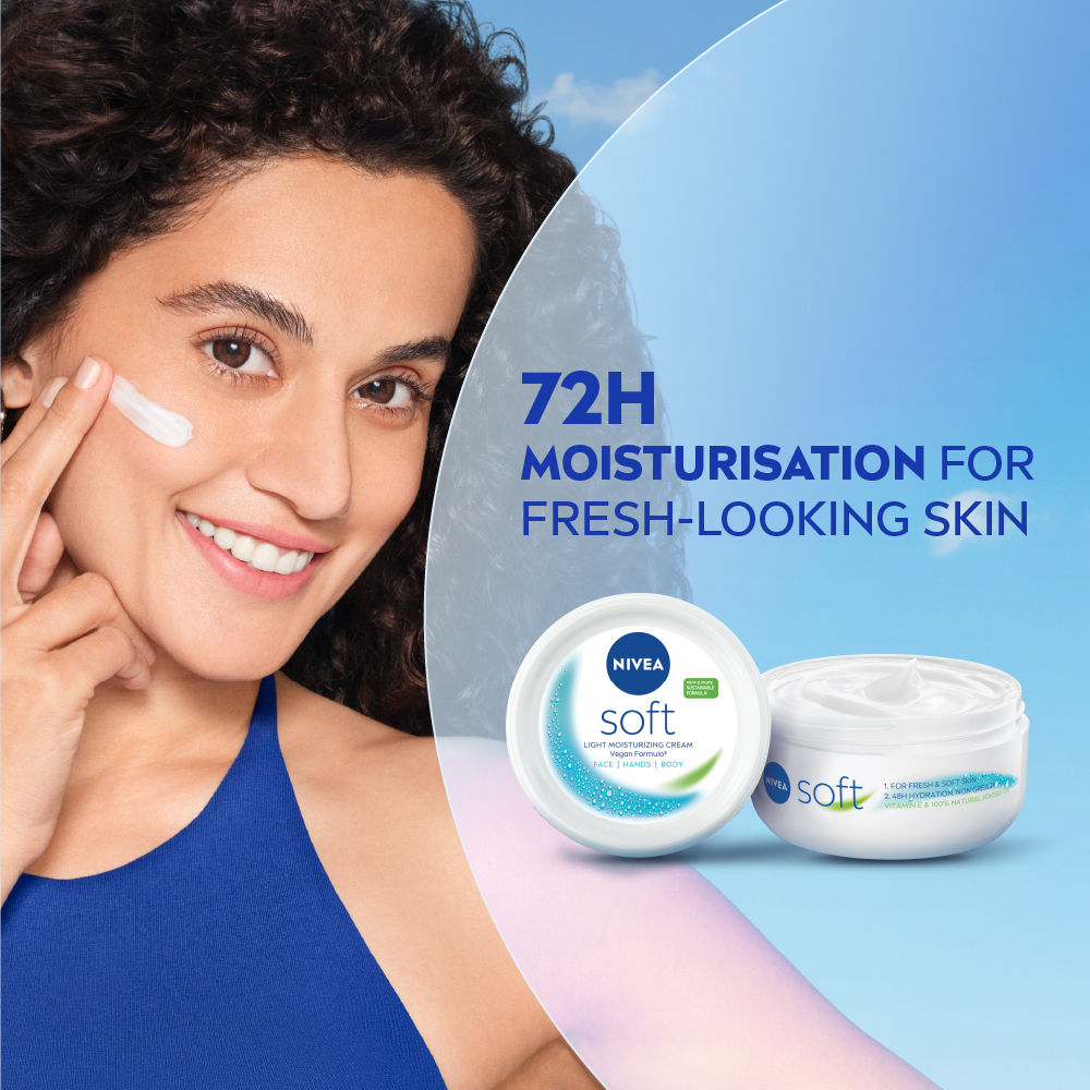 NIVEA Soft Vit E Light Non Sticky Face Moisturiser Cream Fresh & Hydrated Skin For All Skin Types