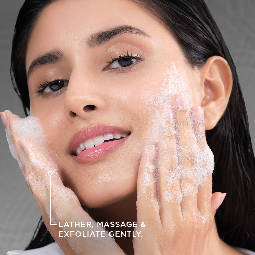 Ponds Pure Detox Anti-Pollution Purity Face Wash With Activated Charcoal