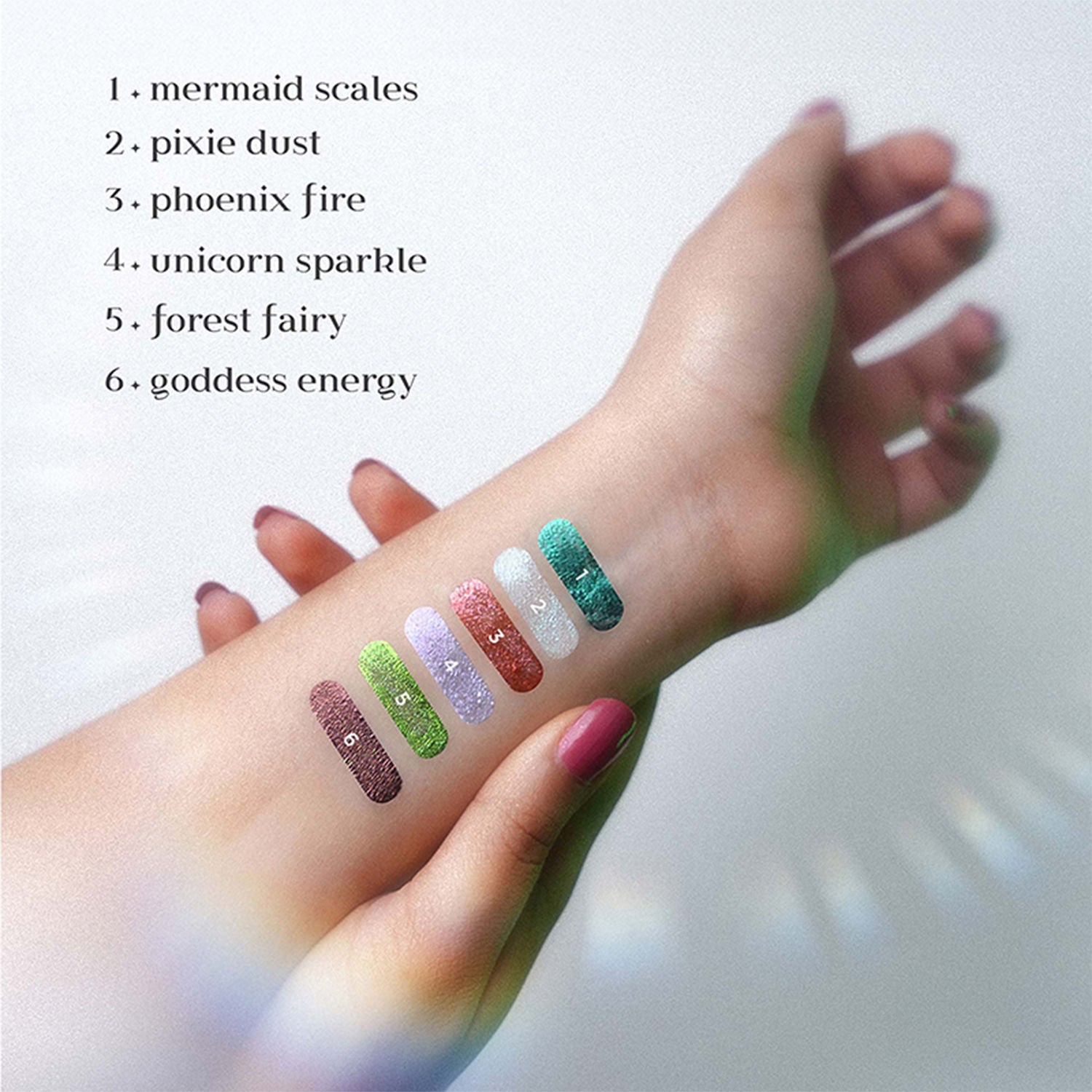 Bella Vita Organic Fantasy Beams Holographic Eyeliner