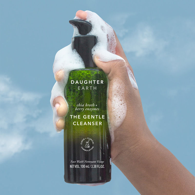 Daughter Earth Face Wash Gentle Cleanser With Chia Ferment & Papaya Enzyme