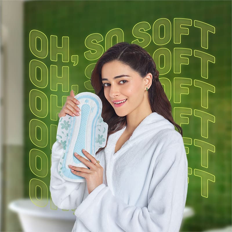 Whisper Ultra Upto No Gap No Leaks Sanitary Pads, 7 XL+ Pads, For Heavy Flow Protection