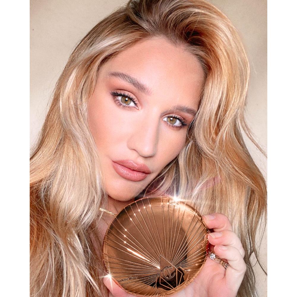 Charlotte Tilbury Airbrush Bronzer