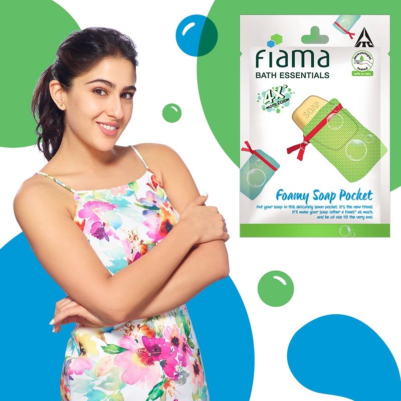Fiama Bath Essentials Foamy Soap Pocket