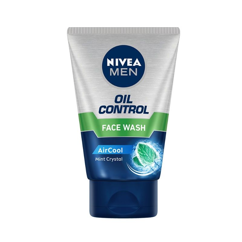 NIVEA MEN Face Wash for Oily Skin, Oil Control for 12hr Oil Control with 10x Vitamin C Effect