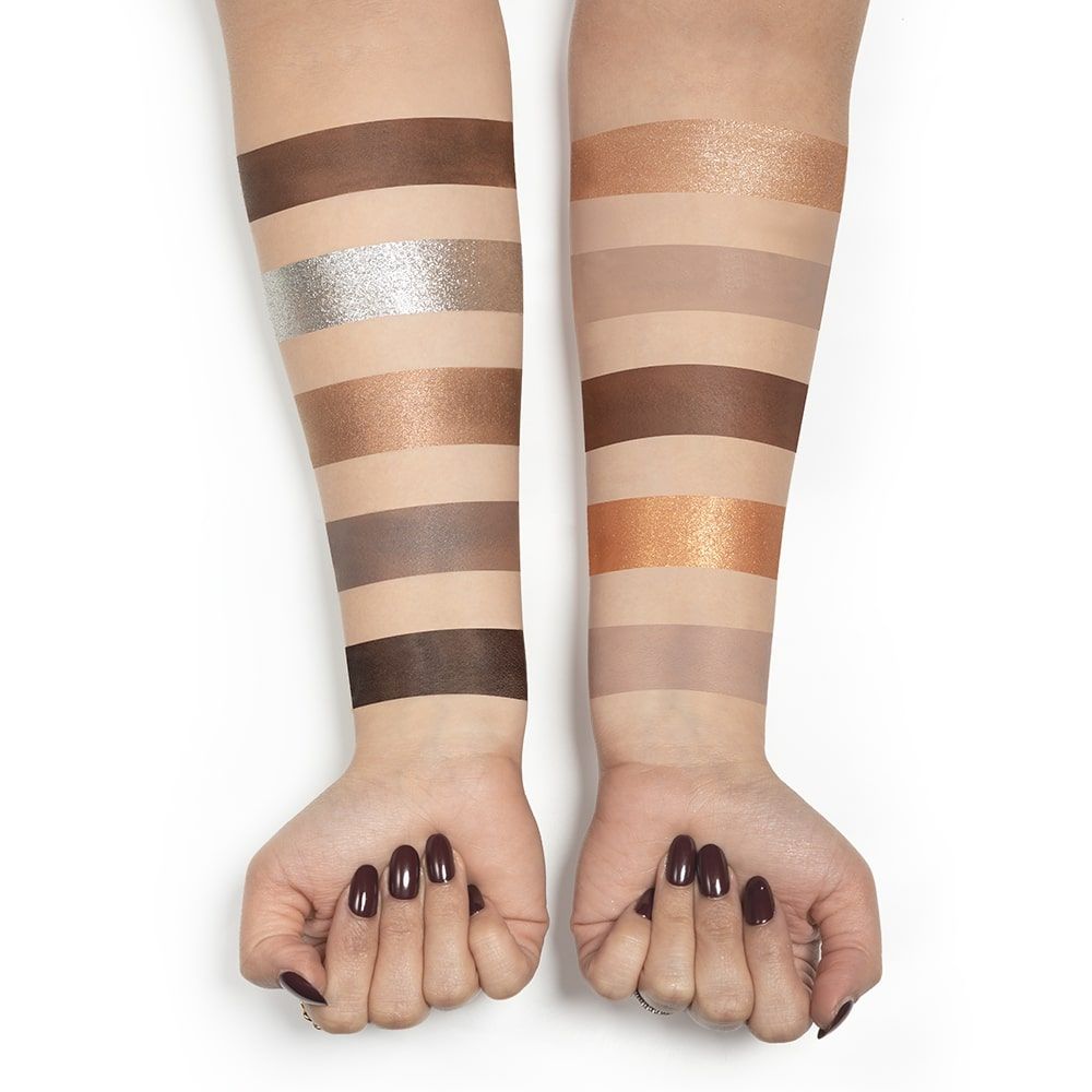 Character 10 Color Eyeshadow Palette