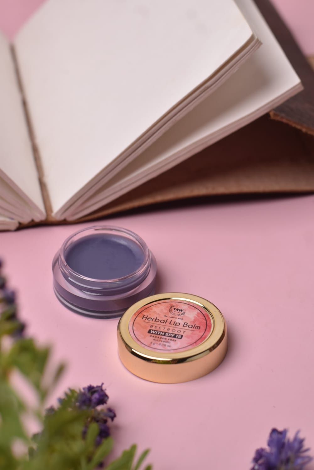 TNW The Natural Wash Herbal Beetroot Lip Balm With SPF 15 For Dry & Soft Lips - Non Sticky