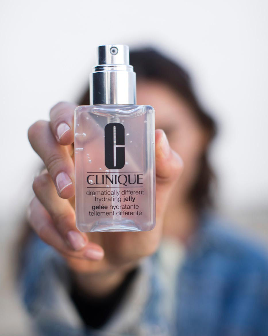 Clinique Dramatically Different Hydrating Jelly