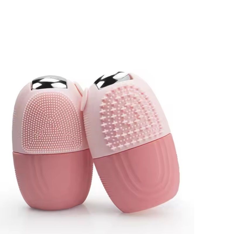 baes CLUB Multifunction Ice Roller With Scrubber For Face