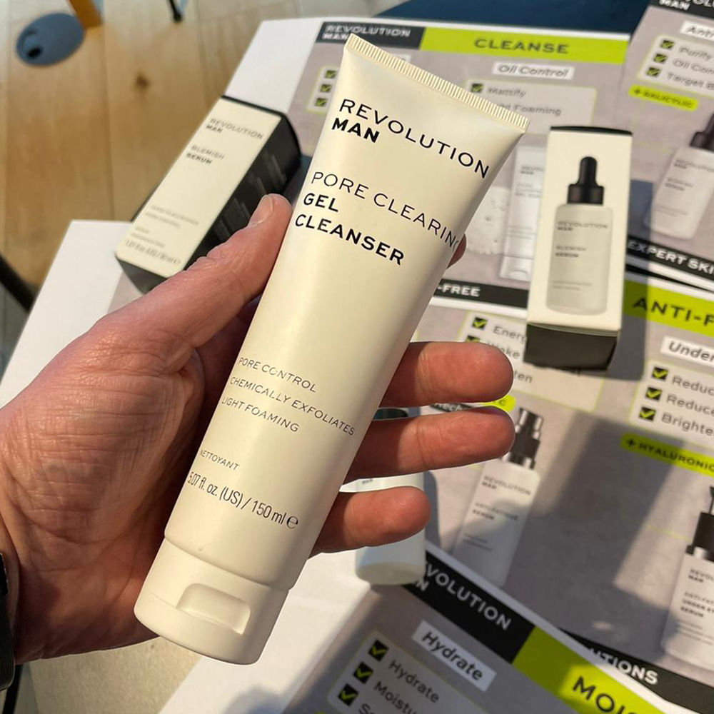 Revolution MAN Pore Clearing Gel Cleanser