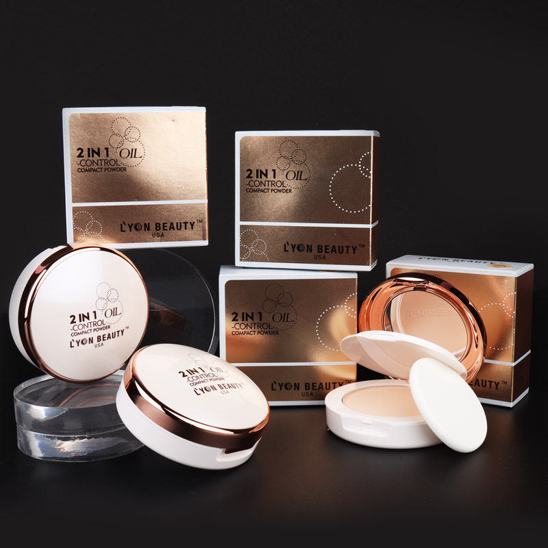 Lyon Beauty Oil Control Compact