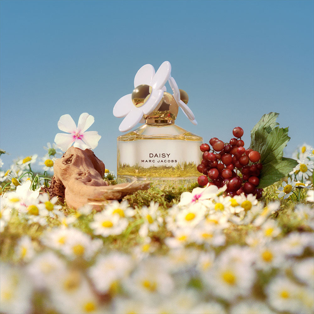Marc Jacobs Daisy Eau De Toilette Spray For Her