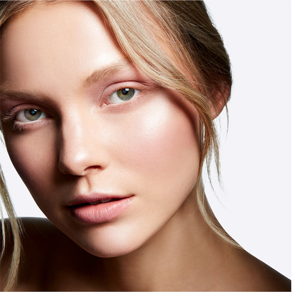 M.A.C Mineralize Skinfinish