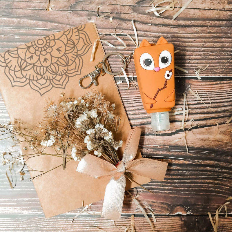 Bloomsberry Nutty Holder With Sanitizer