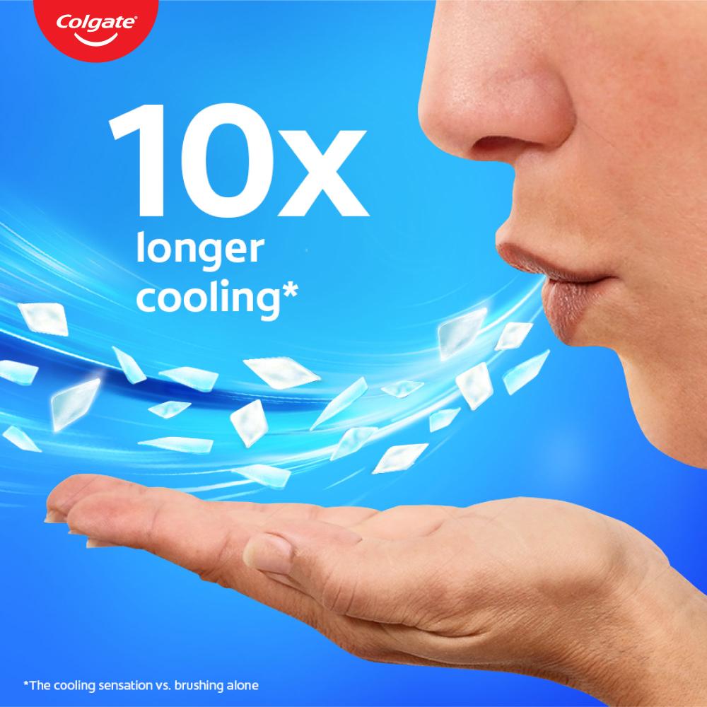 Colgate Maxfresh Plax Antibacterial Mouthwash, Fresh Mint