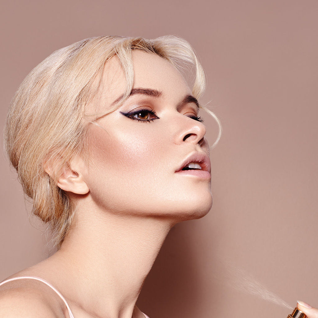 Makeup Revolution Revolutionary Noir Body Mist Spray For Her