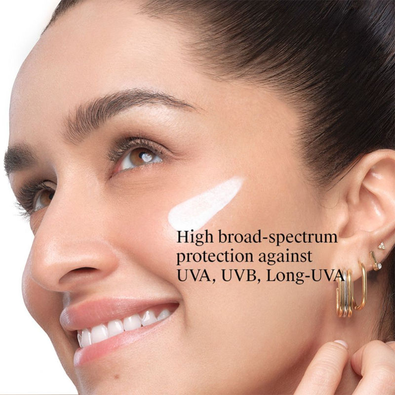 Neutrogena Hydro Boost Face Sunscreen SPF50+ PA++++ Hyaluronic Acid, Niacinamide,Oily Sensitive Skin