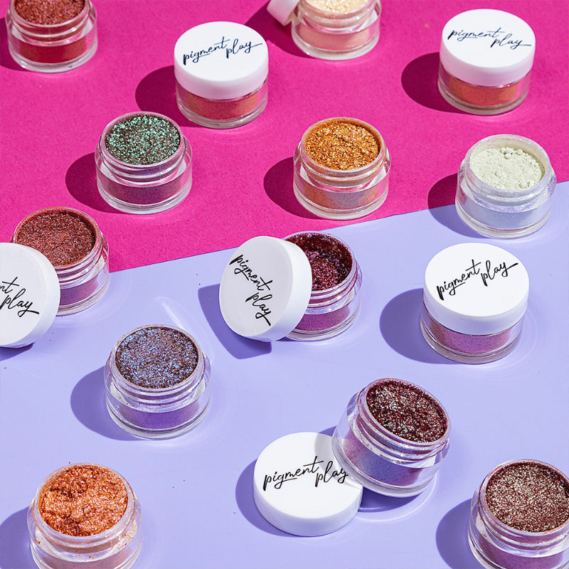 Pigment Play Iridescent Loose Powder