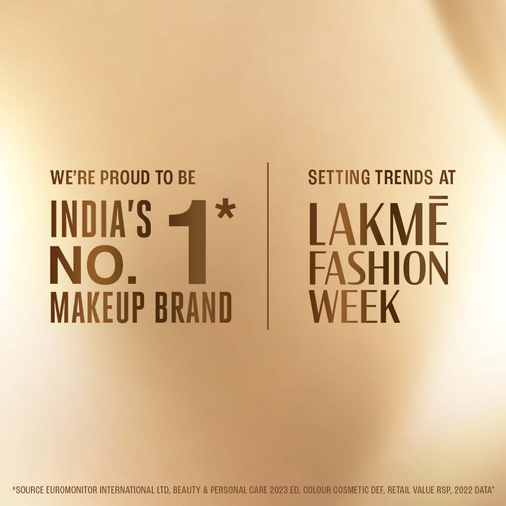 Lakme 9To5 Double Duty Bake & Blur Powder, Controls Oil & Shine, Matte finish