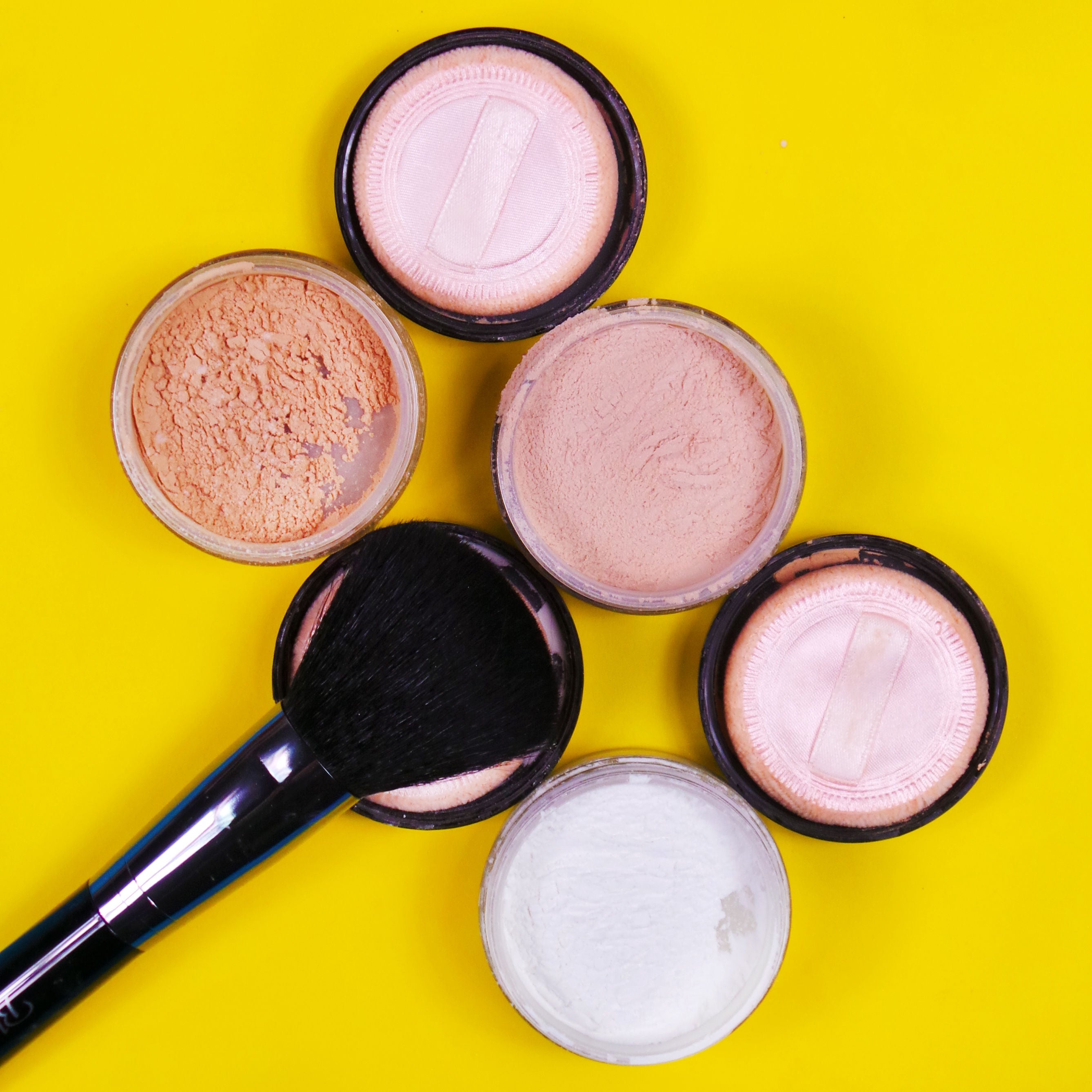 Rude Cosmetics Ultra High Definition Studio Finishing Mineral Powder