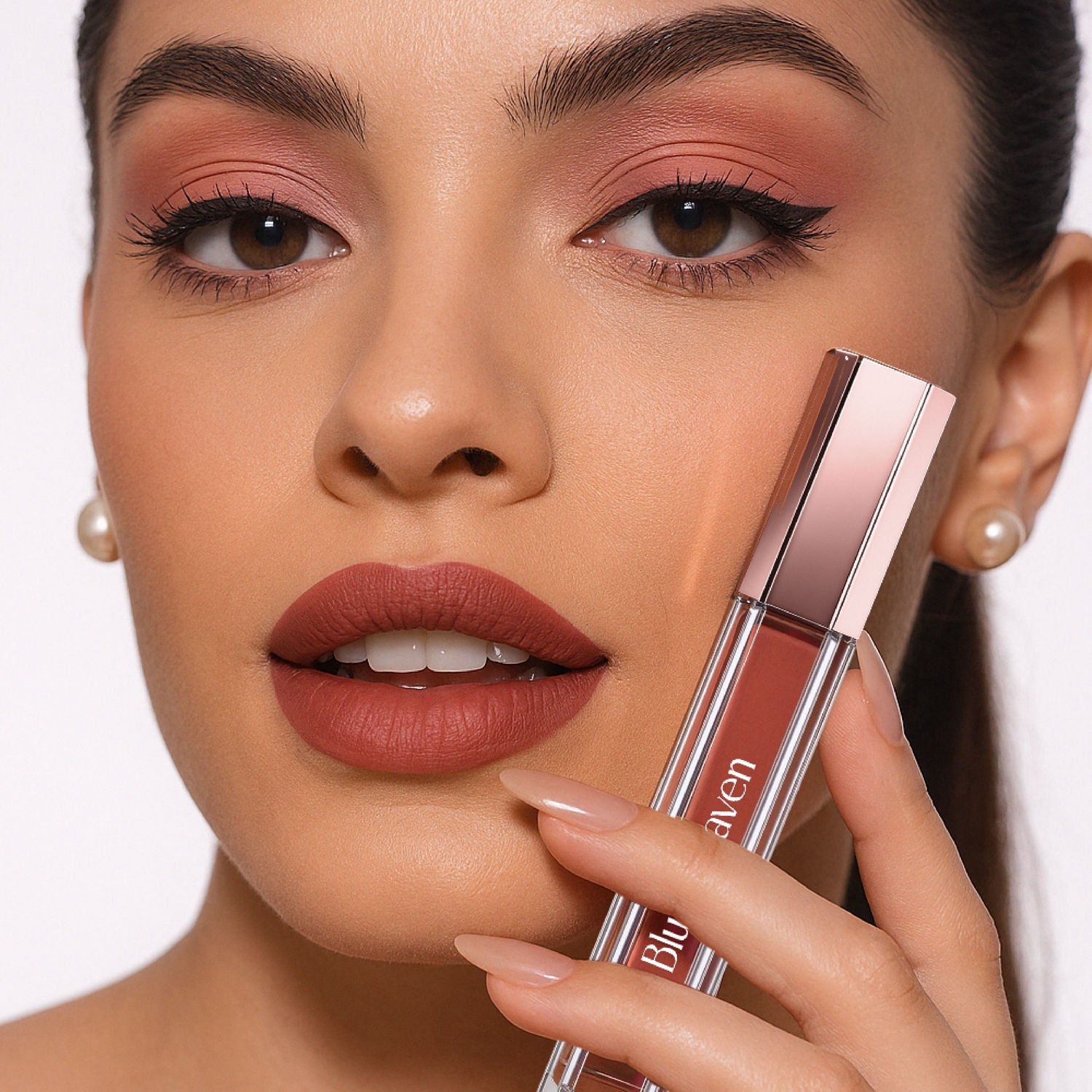 Blue Heaven Roseate Lip Cream