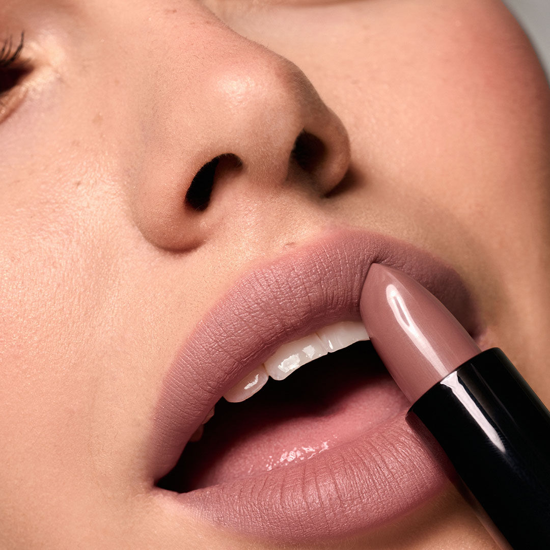 LAMEL Powder Drop Matte Lipstick