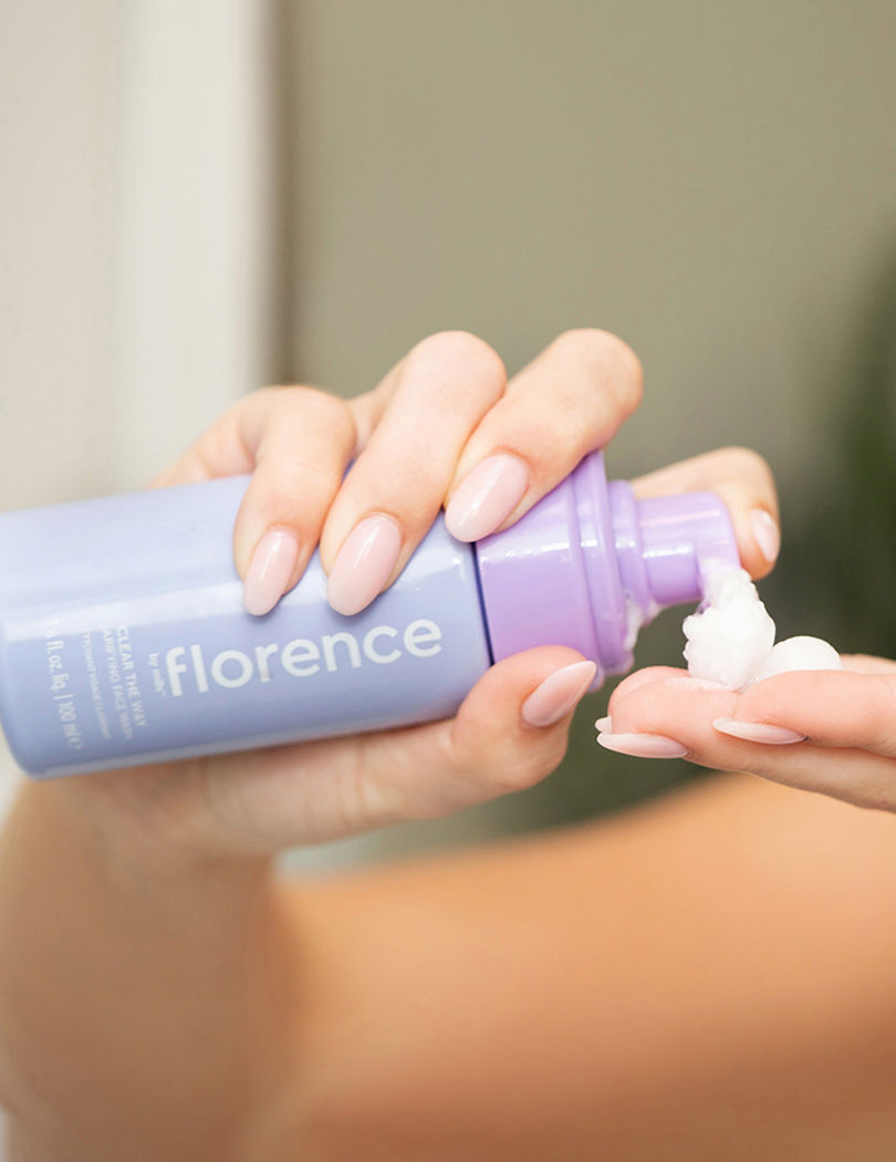 Florence by Mills Clear The Way Clarifying Face Wash