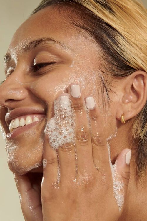 The Body Shop Seaweed Oil Control Gel Face Wash
