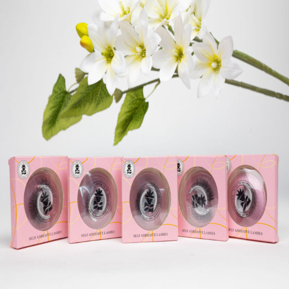 BOBI Self Adhesive Eyelashes SA18, Soft Lash Curve, Light Eye Look, No Glue, Reusable, Easy Wear