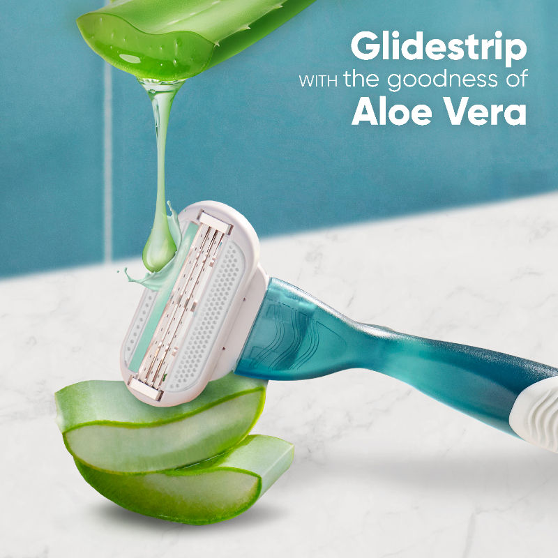 Gillette Venus Smooth Women Hair Removal Razor Blades Aloe Vera Glidestrip - 4 Pieces