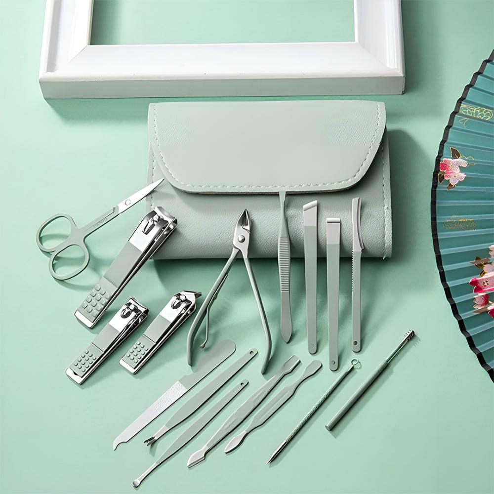 GLEVA 16 Pieces Manicure Set