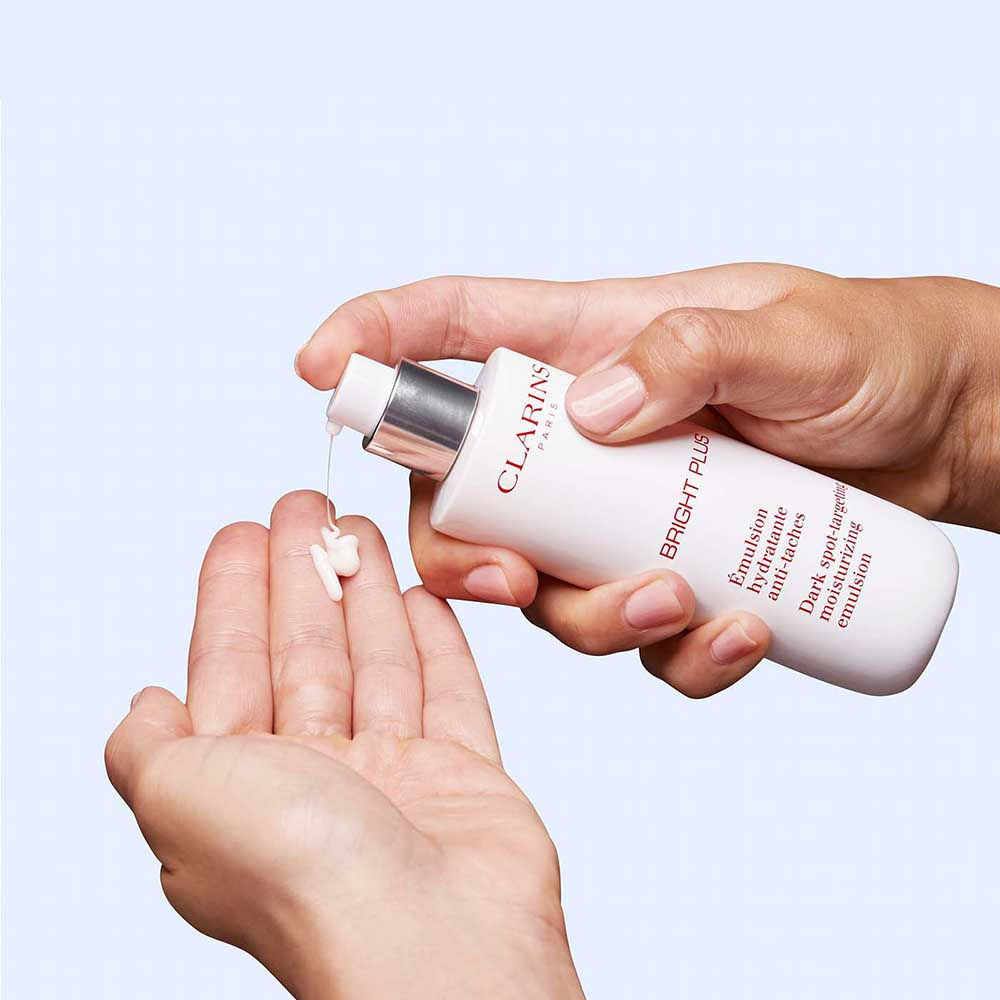 Clarins Bright Plus Moisturizing Emulsion