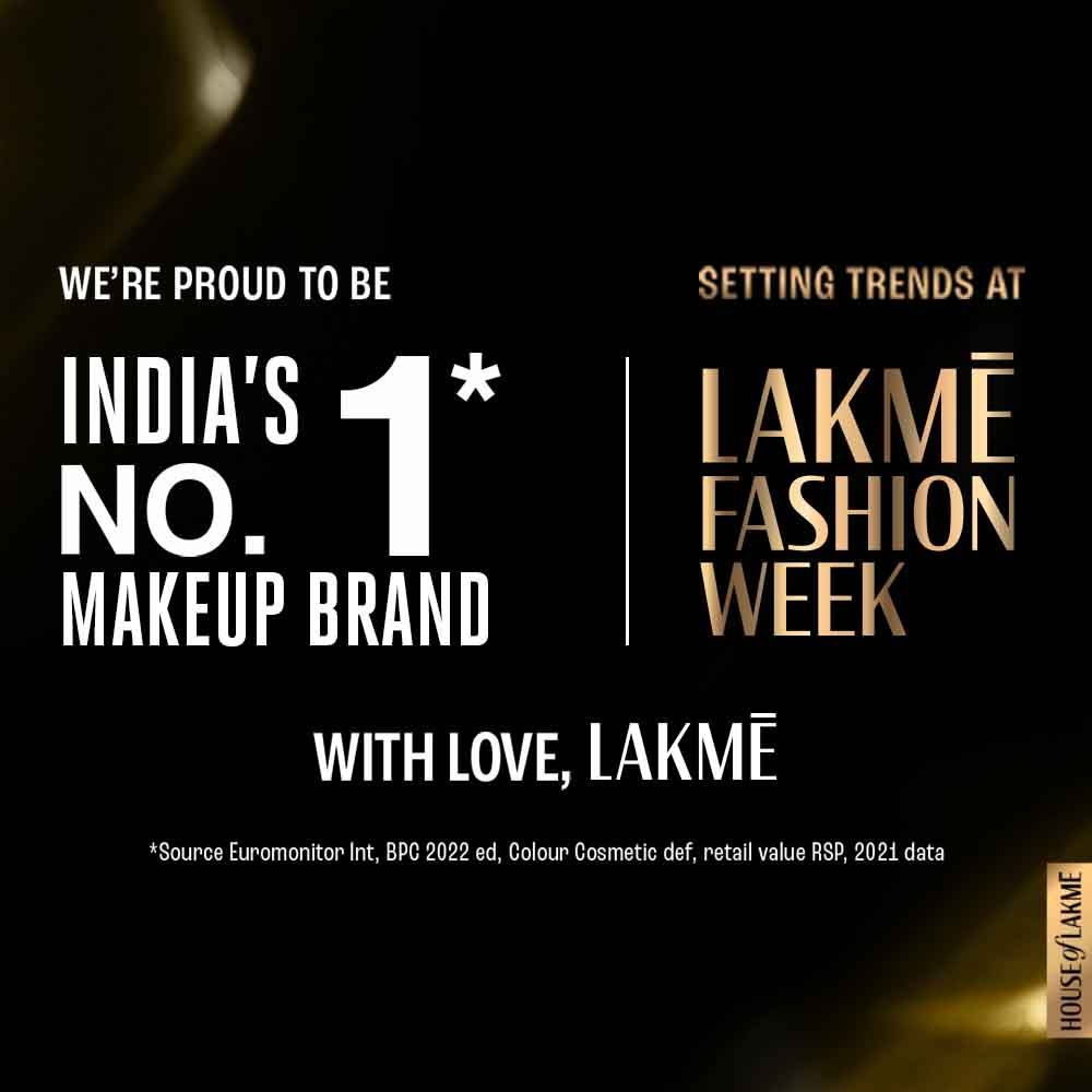Lakme Absolute 3D Eye Brow Definer