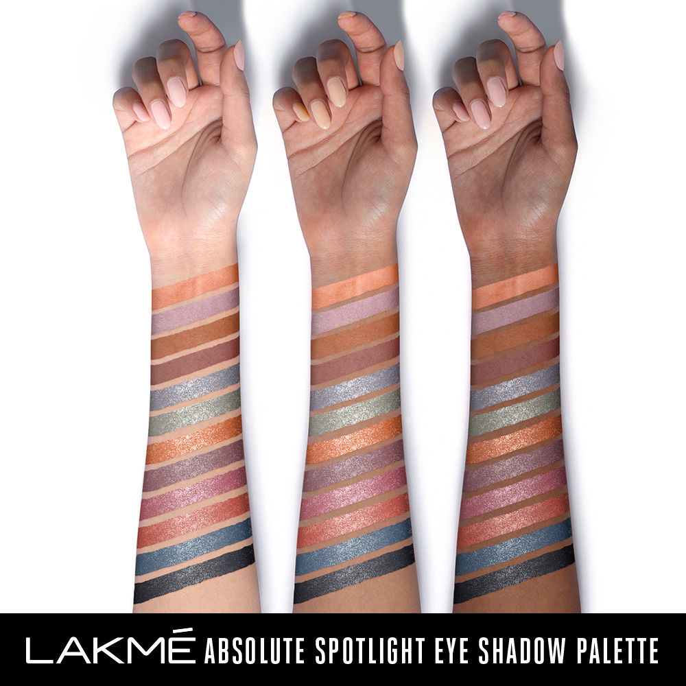 Lakme Glitterati Chroma Chic Eye Shadow Palette