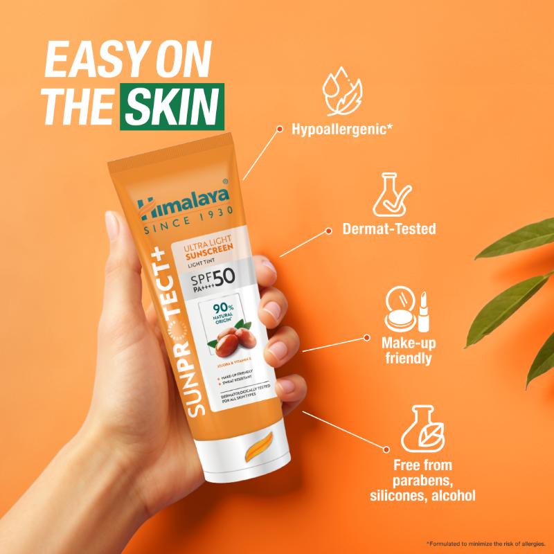 Himalaya Sun Protect+ Ultra Tinted Sunscreen SPF 50 PA++++ Makeup Friendly, Sweat Resistant