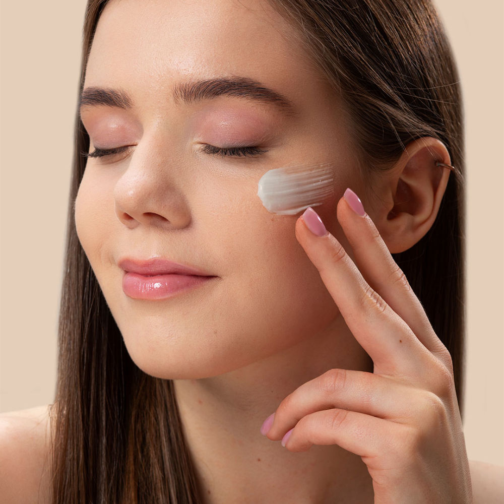Eveline Cosmetics Wonder Match 3 In 1 Serum - Primer