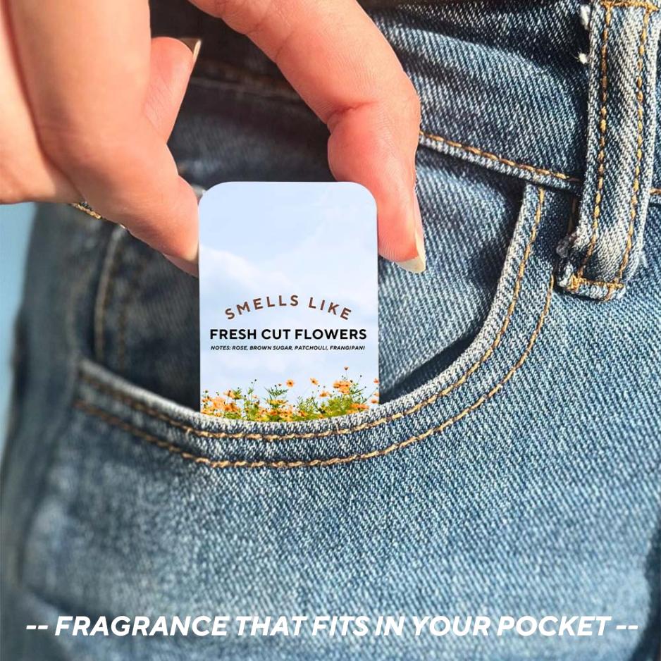 Blur India Smells Like Fresh Cut Flowers Solid Perfume