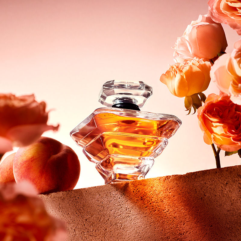 Lancome Tresor Eau De Parfum Luxury Perfume For Her With Bergamot, Jasmine, Vanilla
