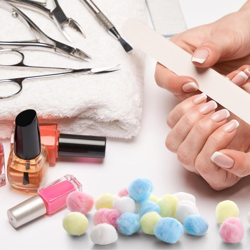 Matra Cotton Balls For Makeup & Nail Paint Removal Face Cleaning Multicoloured Polish Remover Pads