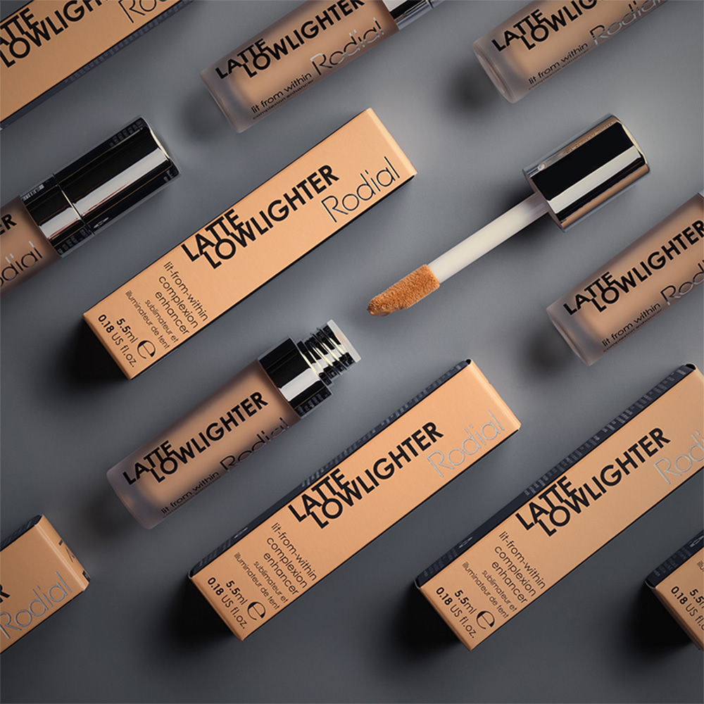Rodial Peach Lowlighter - All-In-1 Conceal, Brighten & Highlight With Caffeine & Hyaluronic Acid