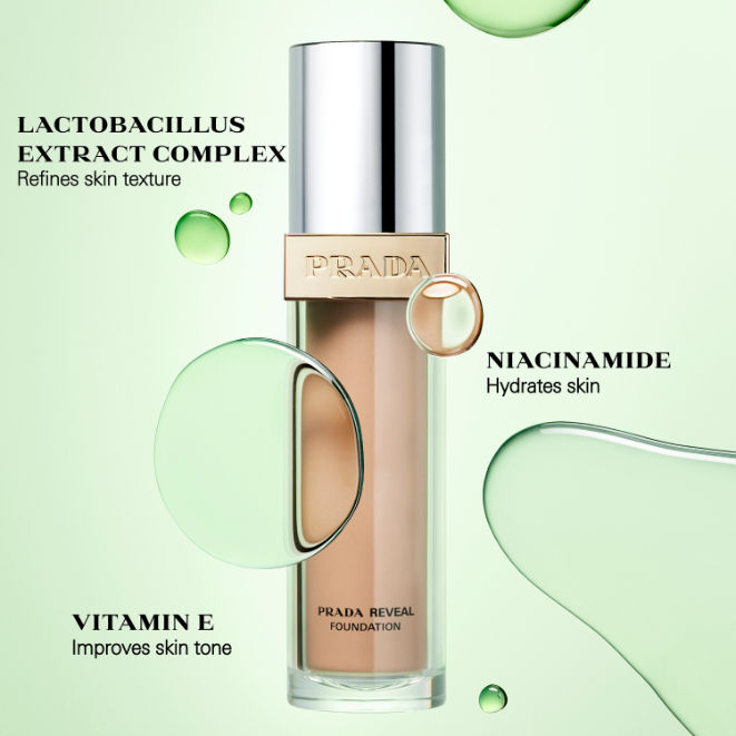 PRADA Reveal Skin Optimizing Foundation