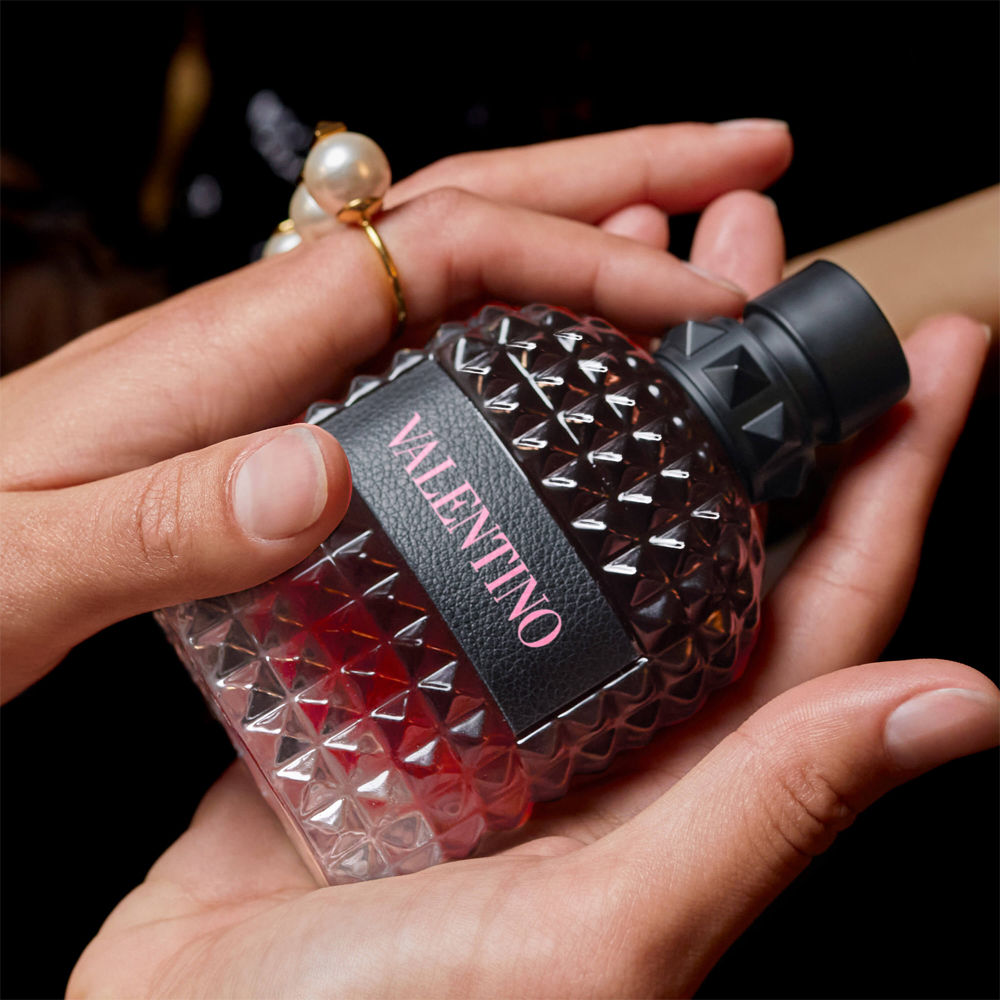Valentino Born In Roma Uomo Eau De Parfum Intense For Him