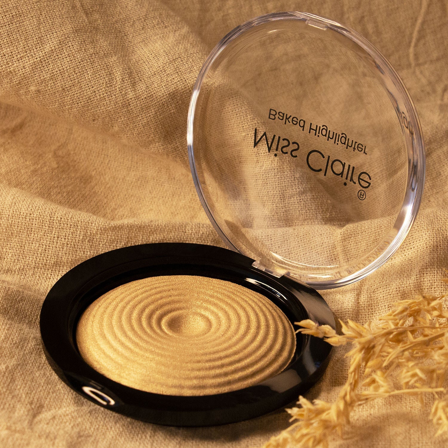Miss Claire Baked Highlighter