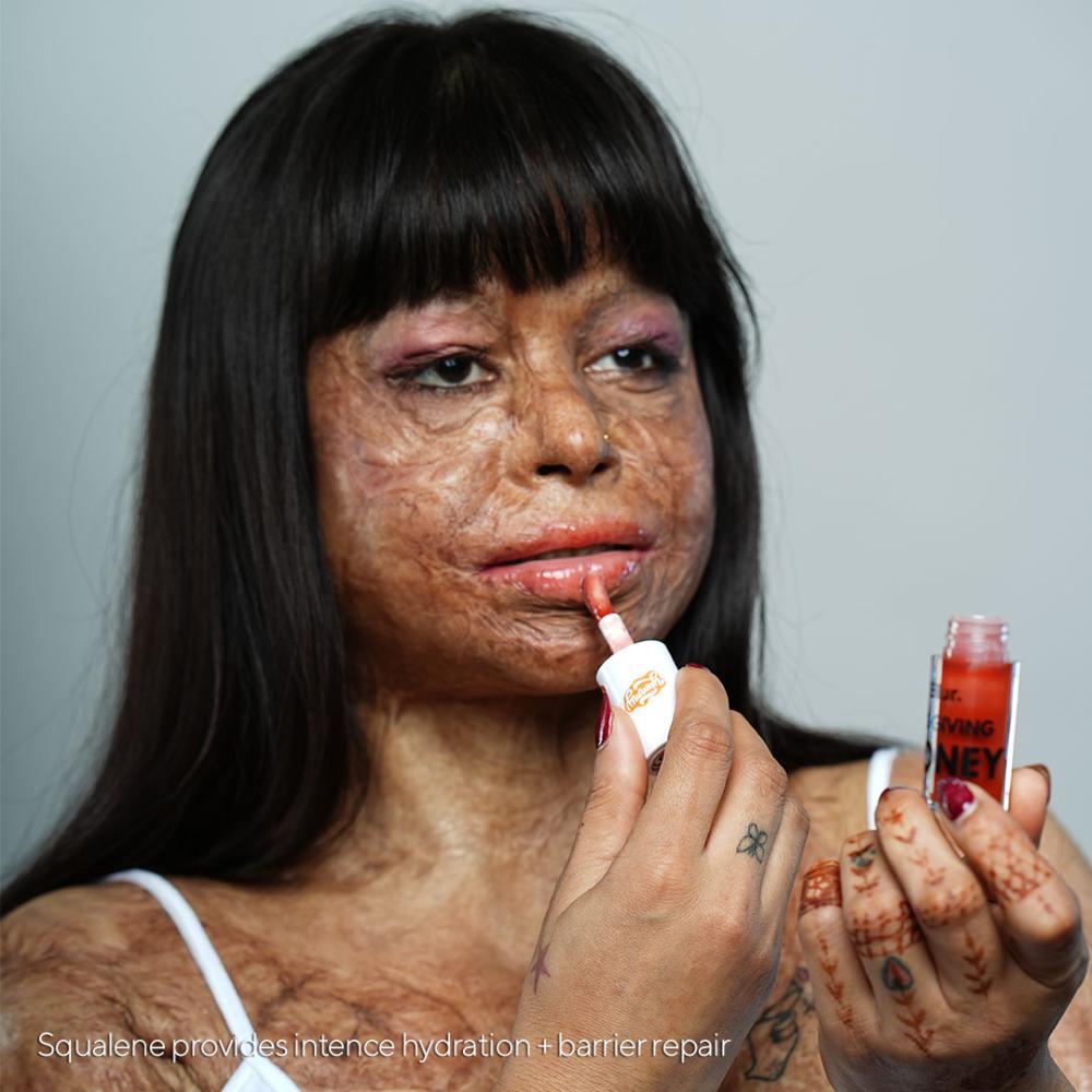 BLUR India It's Giving Honey Lip Oil