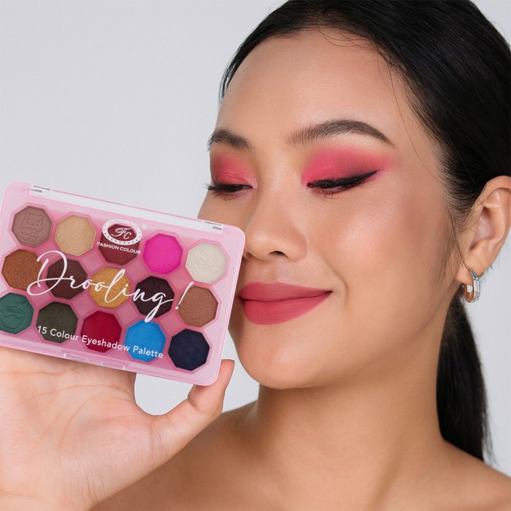 FASHION COLOUR Drooling 15 Colour Eyeshadow Palette