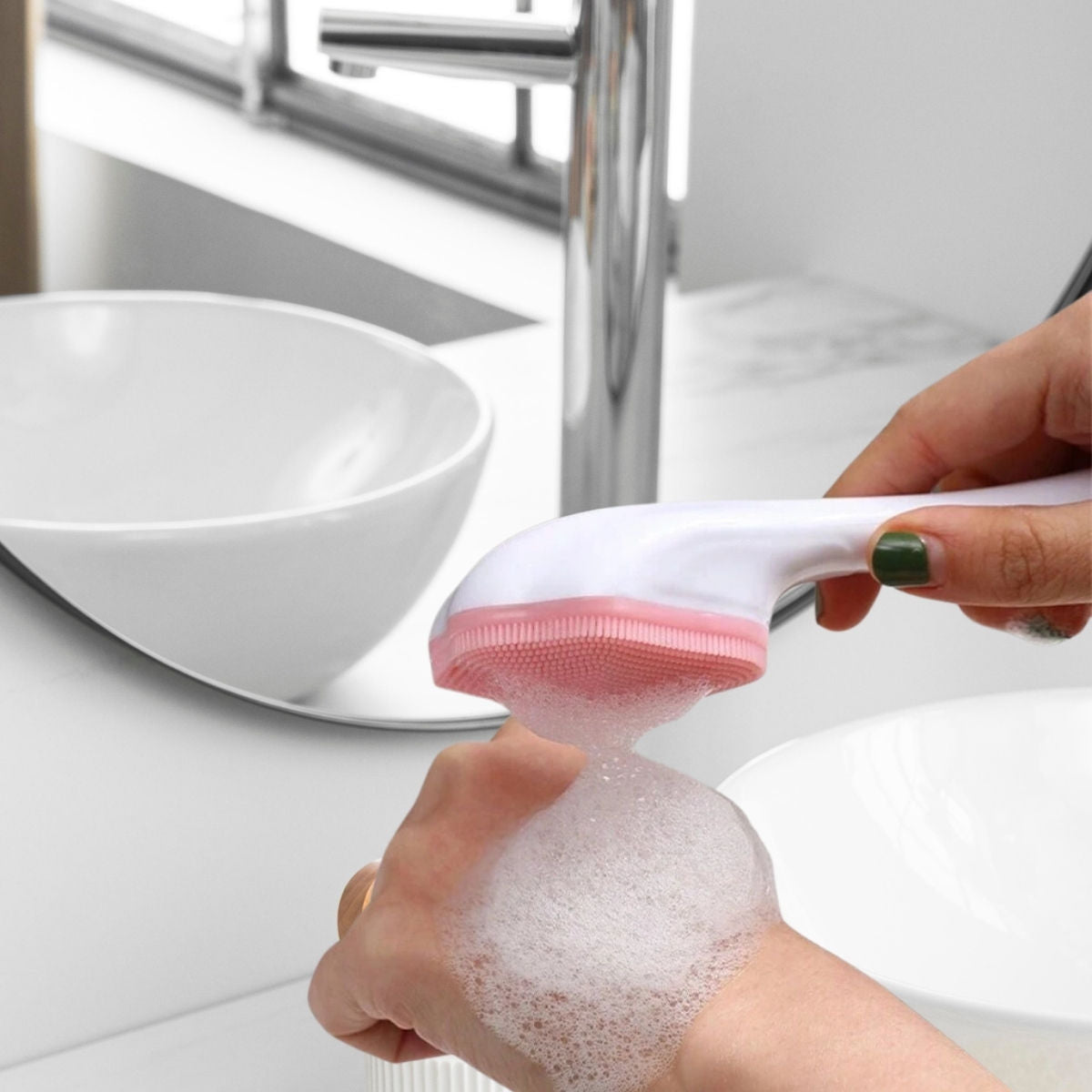 Matra Face Scrubber Brush Silicone Facial Cleansing Tool for Gentle Exfoliation & Blackhead Removal